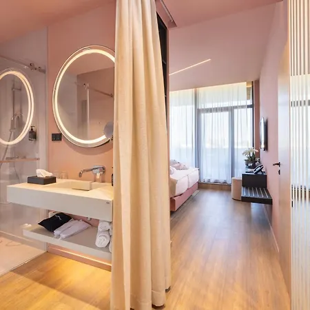 Viale Boutique Hotel Villany