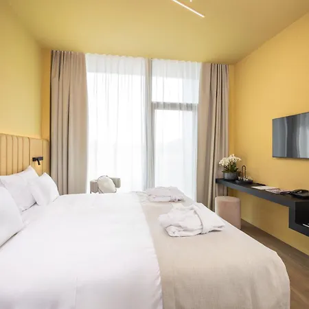 Viale Boutique 4*
