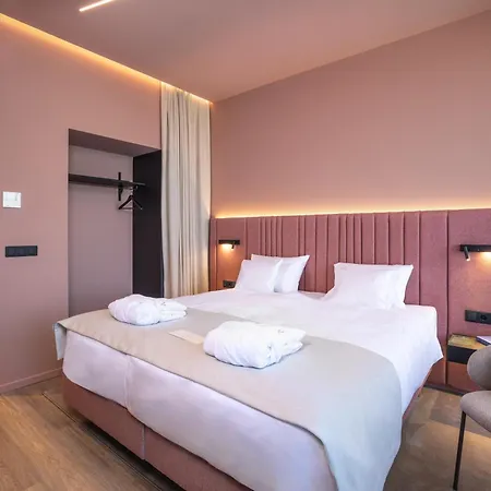 Viale Boutique 4*
