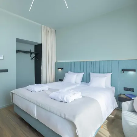 Viale Boutique 4*