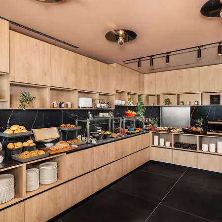 Viale Boutique 4*