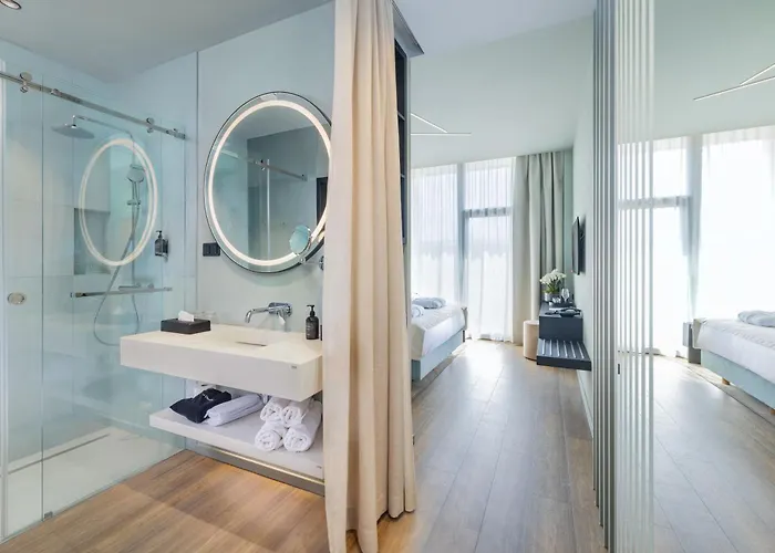 Viale Boutique 4*